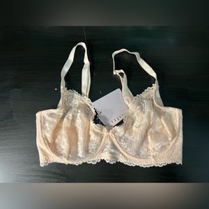 SAVAGE X FENTY Unlined floral lace bra